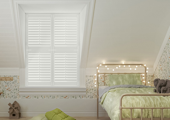 Bromley, Paper White - Tier on Tier Plantation Shutter - Image 6